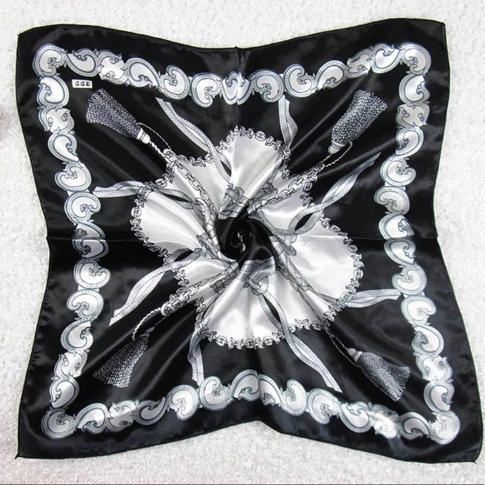 💕New Printed Silk Neck / Purse / Hair Scarf